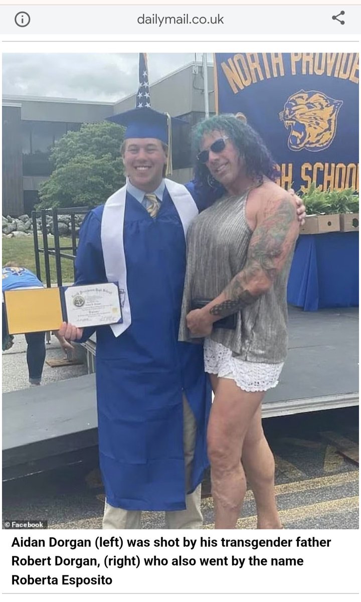 A_A_Almonds's tweet image. This is what he wore to his son's graduation.
