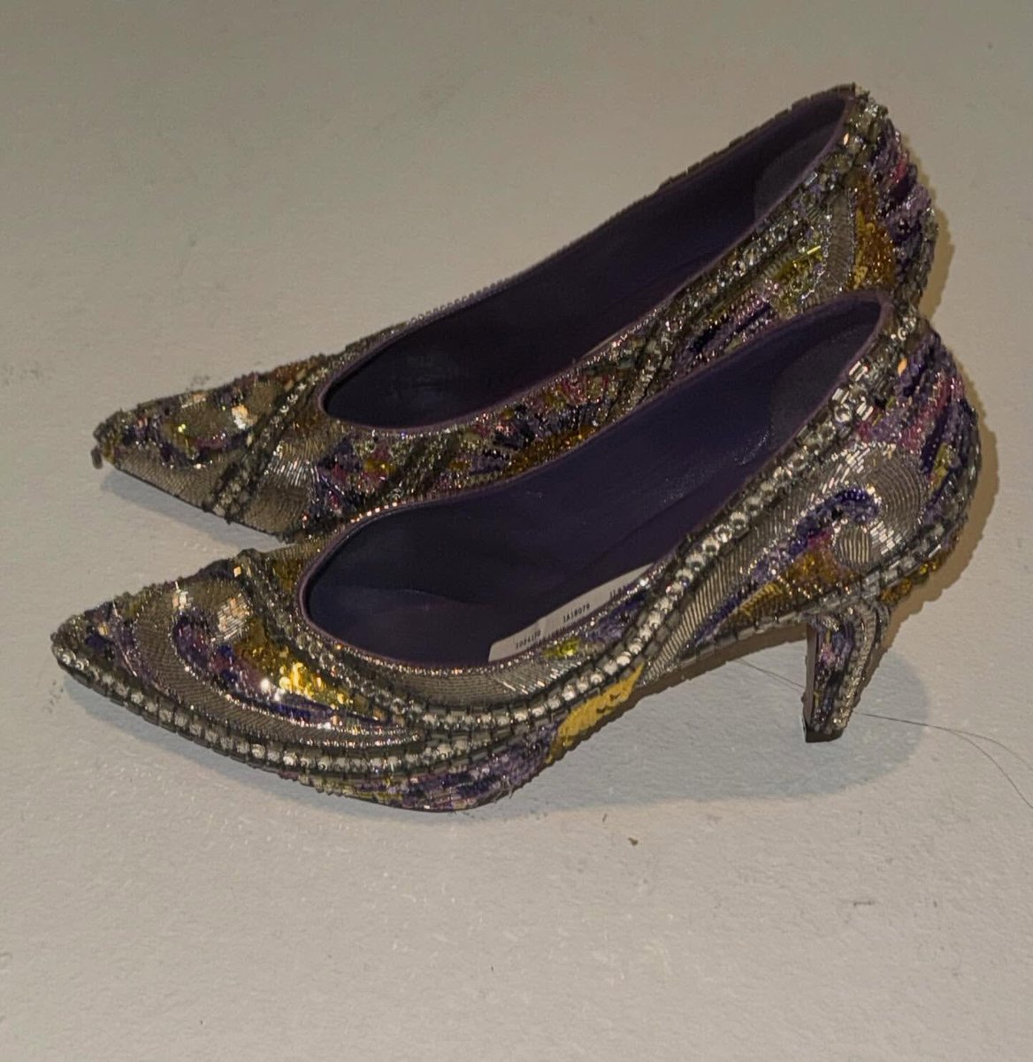 lara pics tweet media