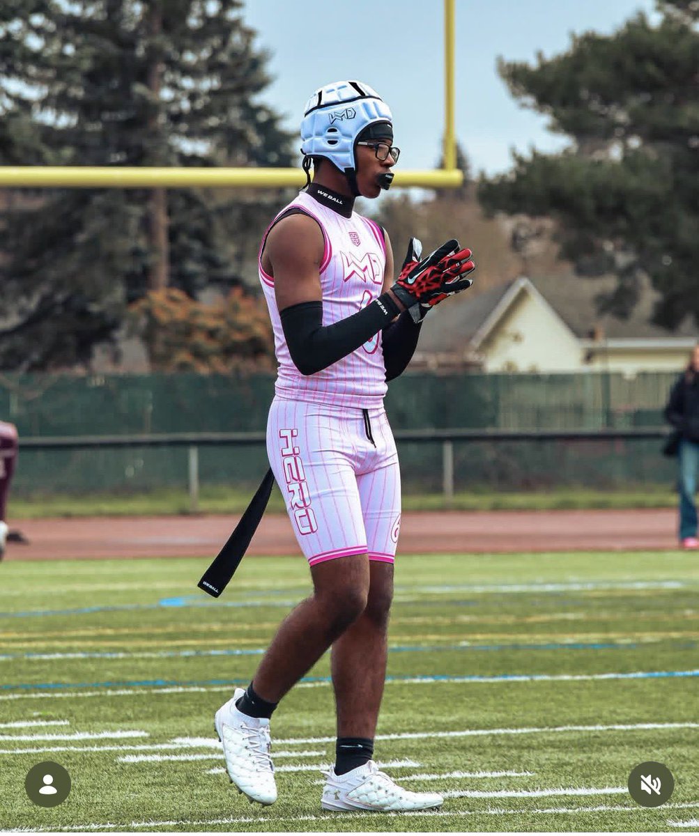 Ryan_Clary_'s tweet photo. The top 20230 CB in the PNW and one of the top nationally is @Sincere_4B Sincere is the younger brother of former 5⭐️ Sav’ell Smalls the 6’1 180 CB will be at O’Dea HS next year and projects as a major national recruit https://t.co/hEM3rwtSCj