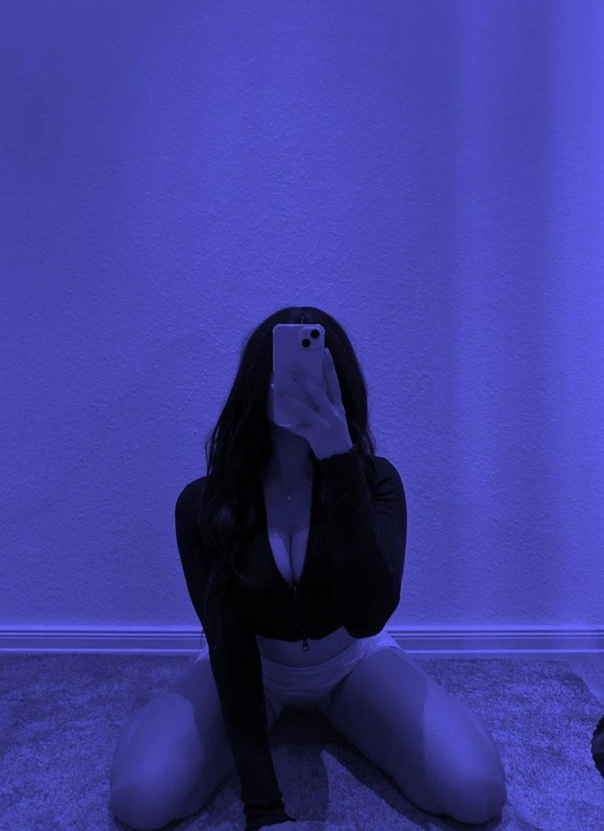 R0xYFan's tweet photo. “A little tease for your day 💕”
#FlirtyVibes #FanvueExclusive #XContent #BiancaVibes #ContentCreator #DailyInspo https://t.co/hWMjImuIGN