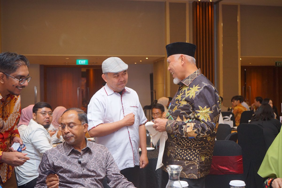 Buya. Terima kasih atas sapaan dan kesediaannya bercerita. Terima kasih #minangbugis