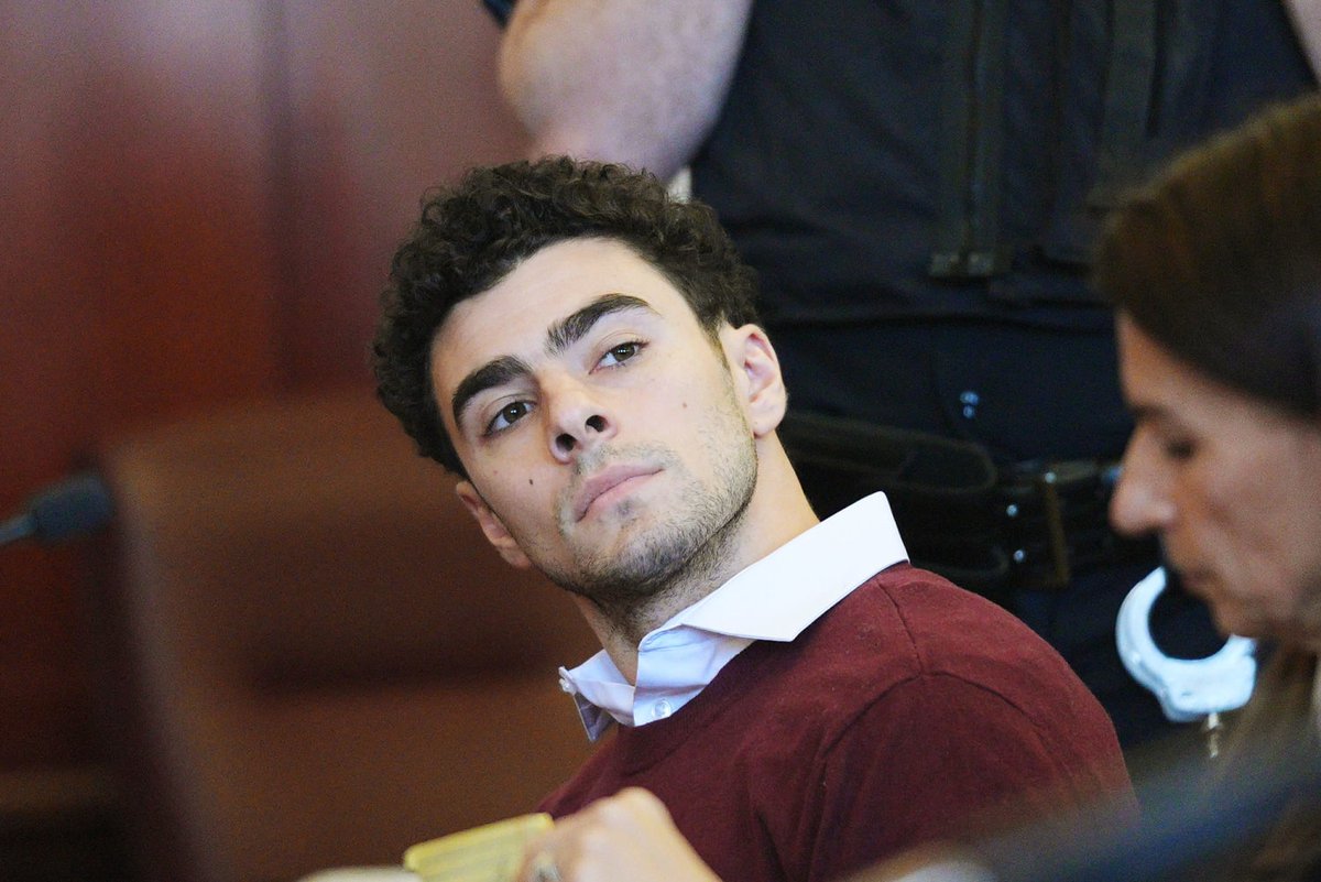 DrunkUncTony's tweet image. 