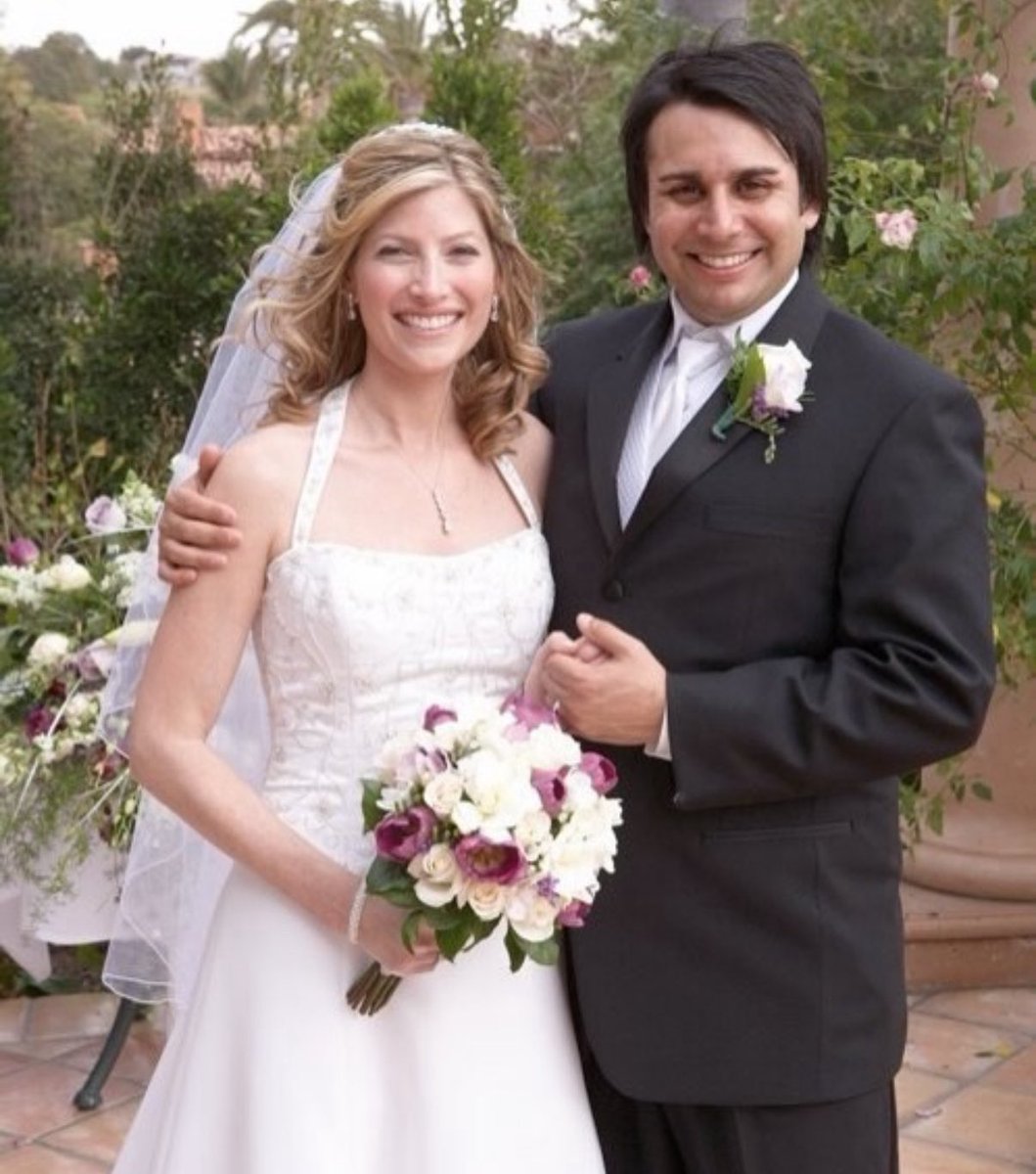 kelleecade's tweet photo. Feb 17th is such a special day for Steven and I and this year marks our 19 year anniversary! Happy Anniversary! It’s was an absolutely wonderful day 19 years ago that God blessed us with and He has continued to bless our marriage and our family. Praise be to God! @stevencademusic https://t.co/qCimwlVXrn