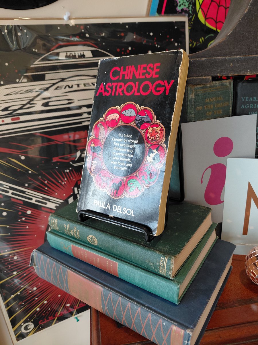 Bookmans tweet media