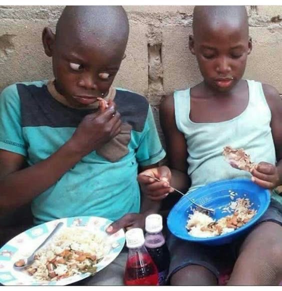 When you and your bro ordered the same food but his own just looks sweeter for no reason 😂