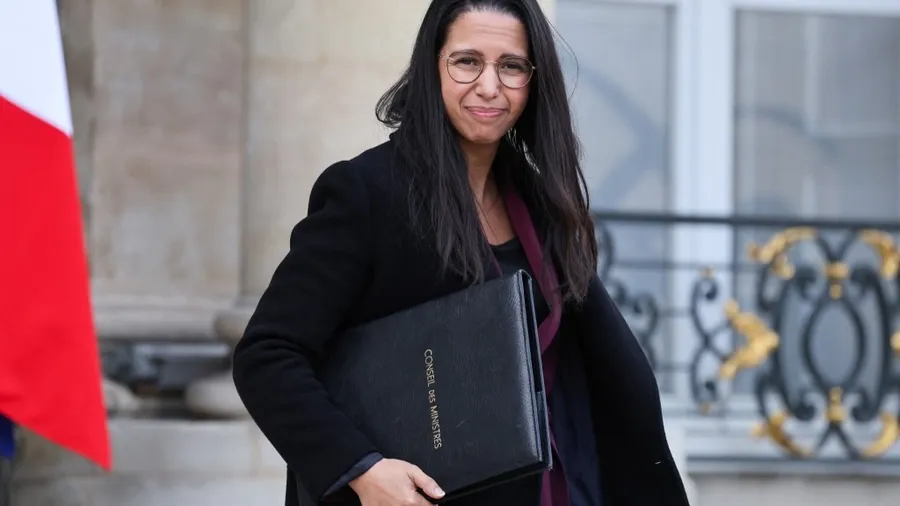 la1ere's tweet image. 💬Nouvelle-Calédonie : Moutchou appelle les parlementaires à la "responsabilité" sur la réforme constitutionnelle

💻📱la1ere.franceinfo.fr/nouvelle-caled…