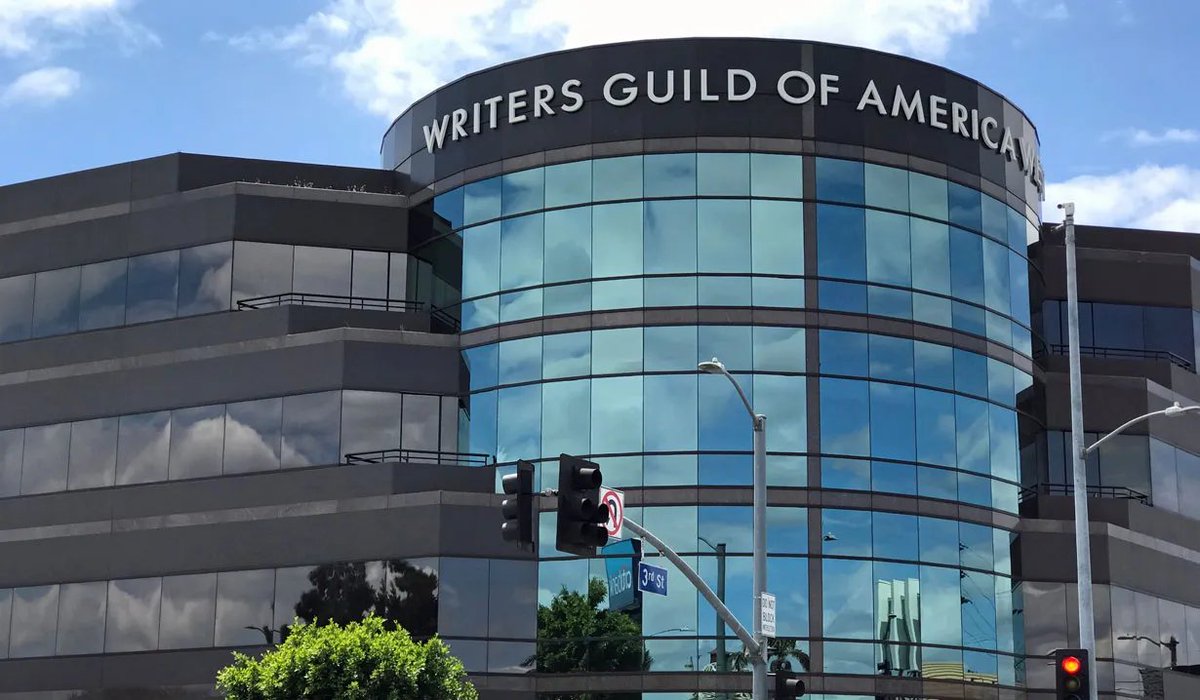 Cosmere Updates 🎬📺 tweet media