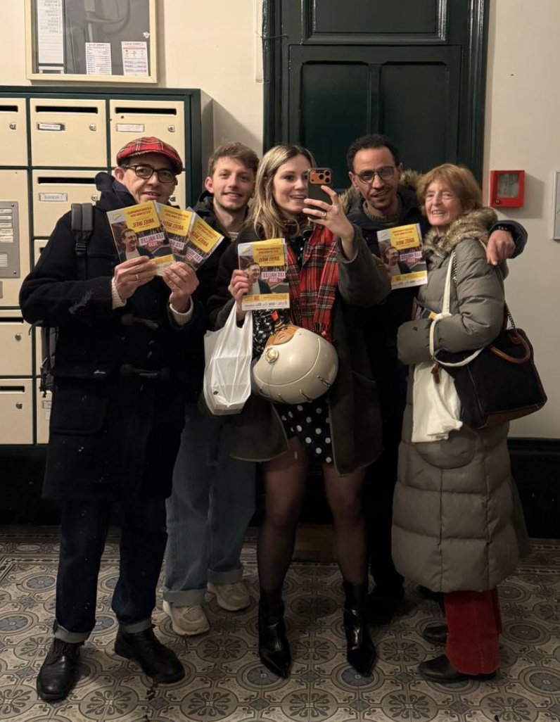 🪞 QUE des bonnes ondes ce soir dans le 4e. #ParisCentre est à vous !

cc <a href="/ArielWeilT/">Ariel Weil</a> <a href="/egregoire/">Emmanuel Grégoire</a> 

🩷❤️💚💛