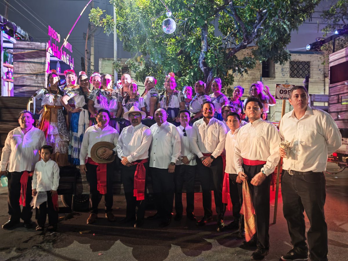 AgapitoCeballos's tweet image. #AlgarabíaCampechana2026 | Fiesta y tradición| #Orgullo de nuestra tierra | #Apicam #GobiernoDeTodos.