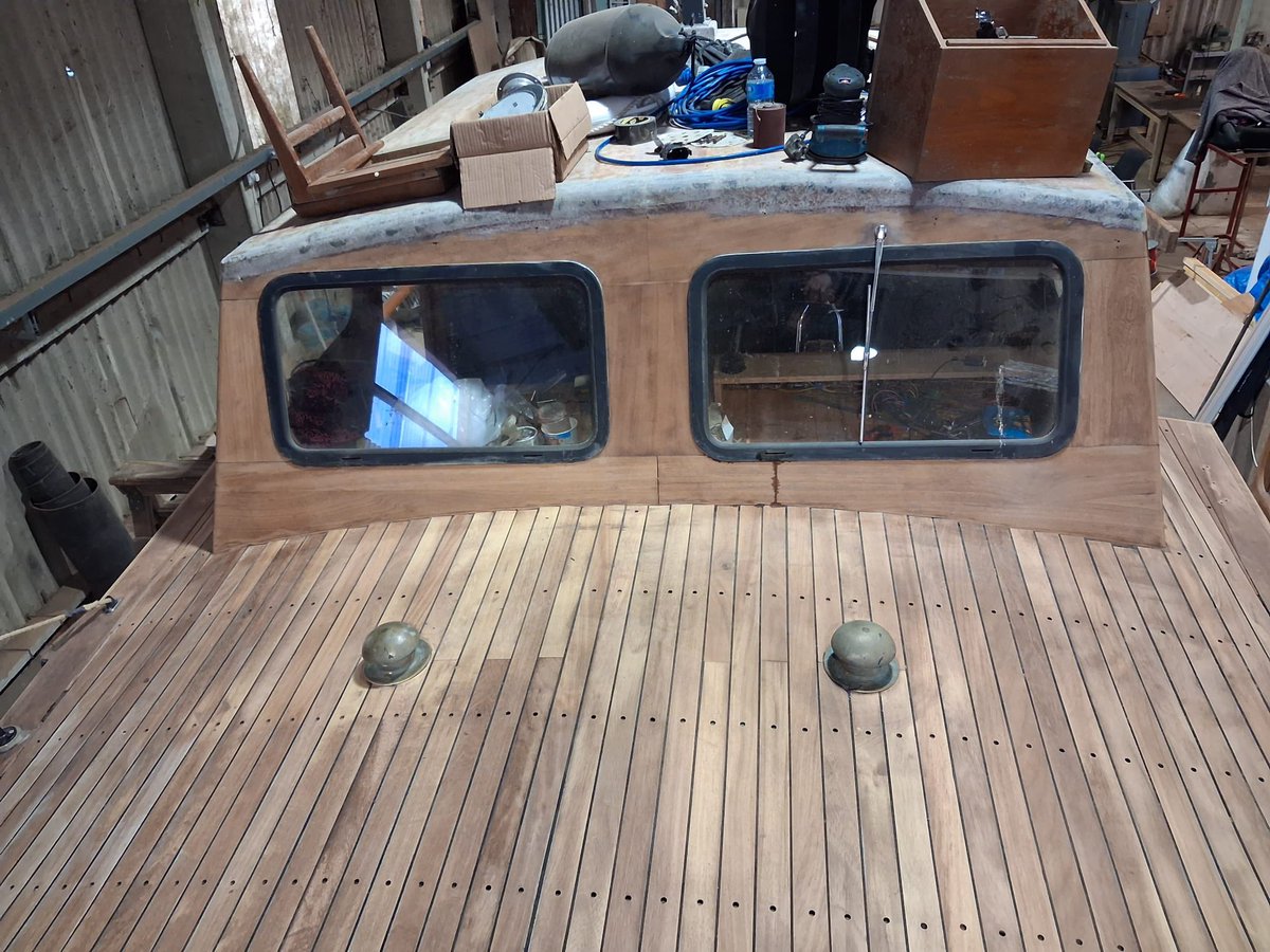 Gerfalcon a RNPS and Dunkirk Little Ship tweet media