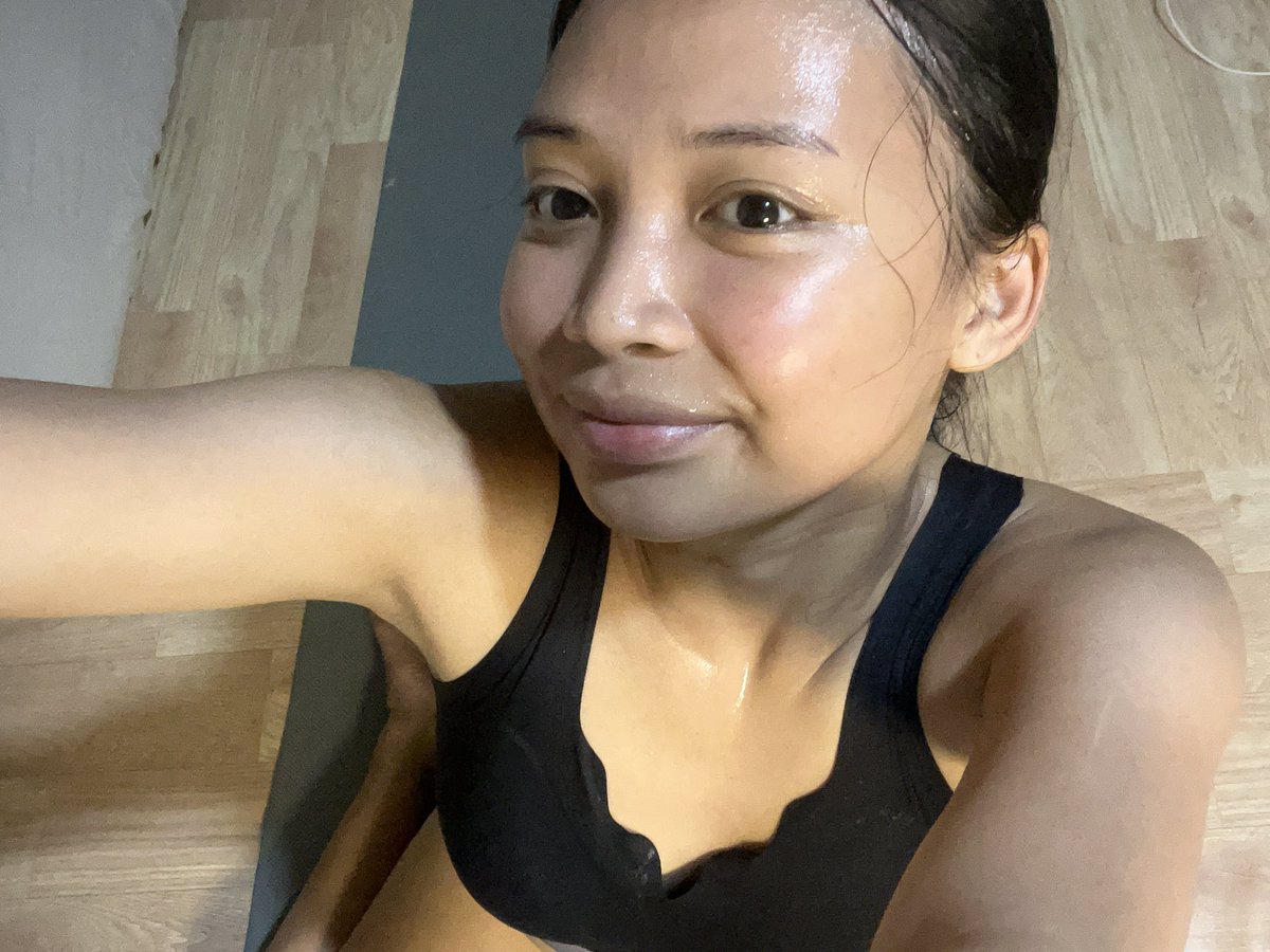 Havanaliciouss's tweet photo. Don’t worry armpit lovers. I didn’t forget about you. ❤️ #armpit #armpits #ContentCreatorLife #fetish https://t.co/e04SPROk73