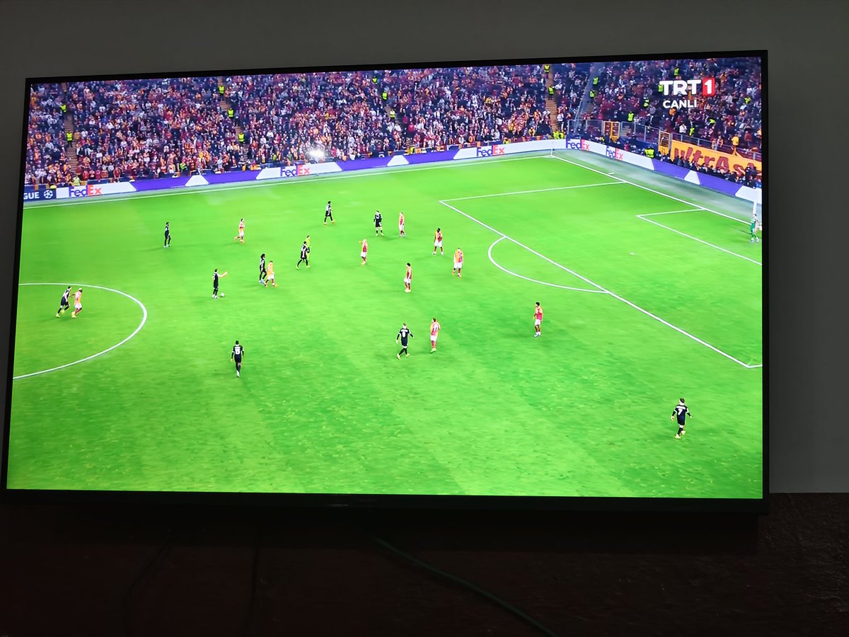 #TRT1 maç dk si yok...