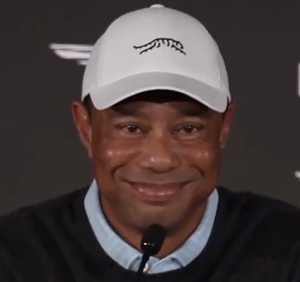 Fore Play tweet media