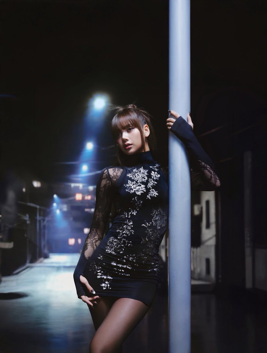 The campaign images for LISA x KITH are here and all we can say is wow 🤩🤩

Images: Kith 
#lisablackpink #LISAxKITH