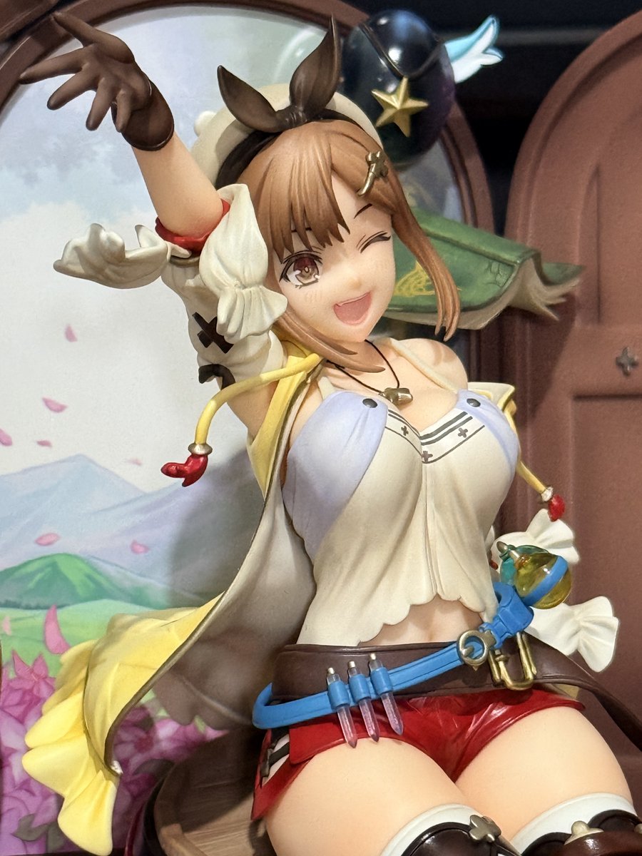 DS_Kuro's tweet photo. The revised version of the Ryza scale figure for the Atelier Series 25th Anniversary is so good, the wait was worth! Reisalin Stout is so cute in this one! https://t.co/WdpbJfVtRT