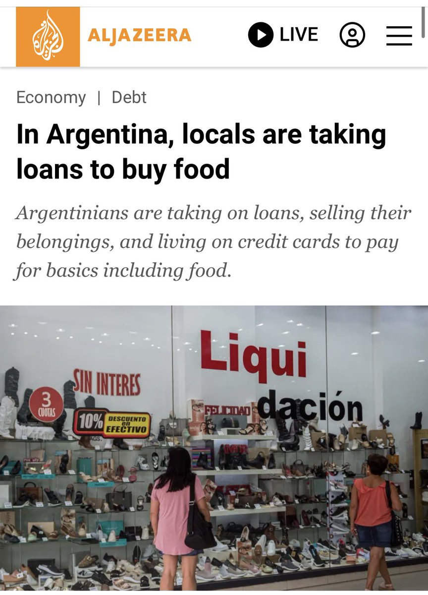 MartinDandach's tweet photo. La cadena internacional Al Jazeera hizo un informe donde expuso que en Argentina cada vez hay mas personas que venden pertenencias, liquidan ahorros o recurren a préstamos personales para comprar alimentos. Revelaron además que hay una destrucción en el poder adquisitivo y que la inflación esta mal medida porque usa una canasta desactualizada del año 2004. Por último criticaron la intervención sobre el tipo de cambio y como ese mecanismo de mantener planchado el dólar está destruyendo la industria. 

Ya en el mundo se empieza a hablar del fracaso económico del gobierno y de la tragedia que vive el pueblo argentino.