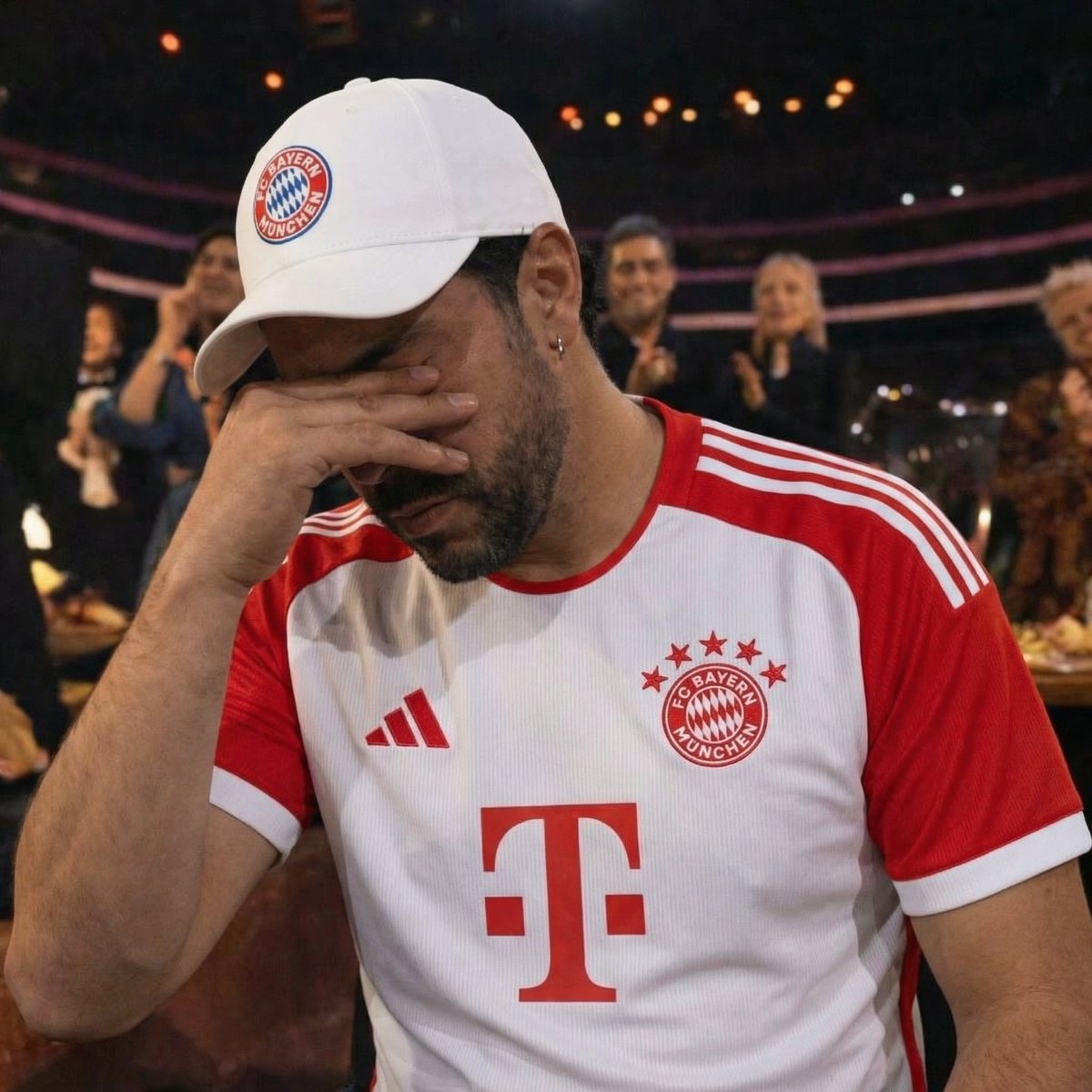 x.com/FCBayernEN/sta…
Lets spam this post with our ticker!