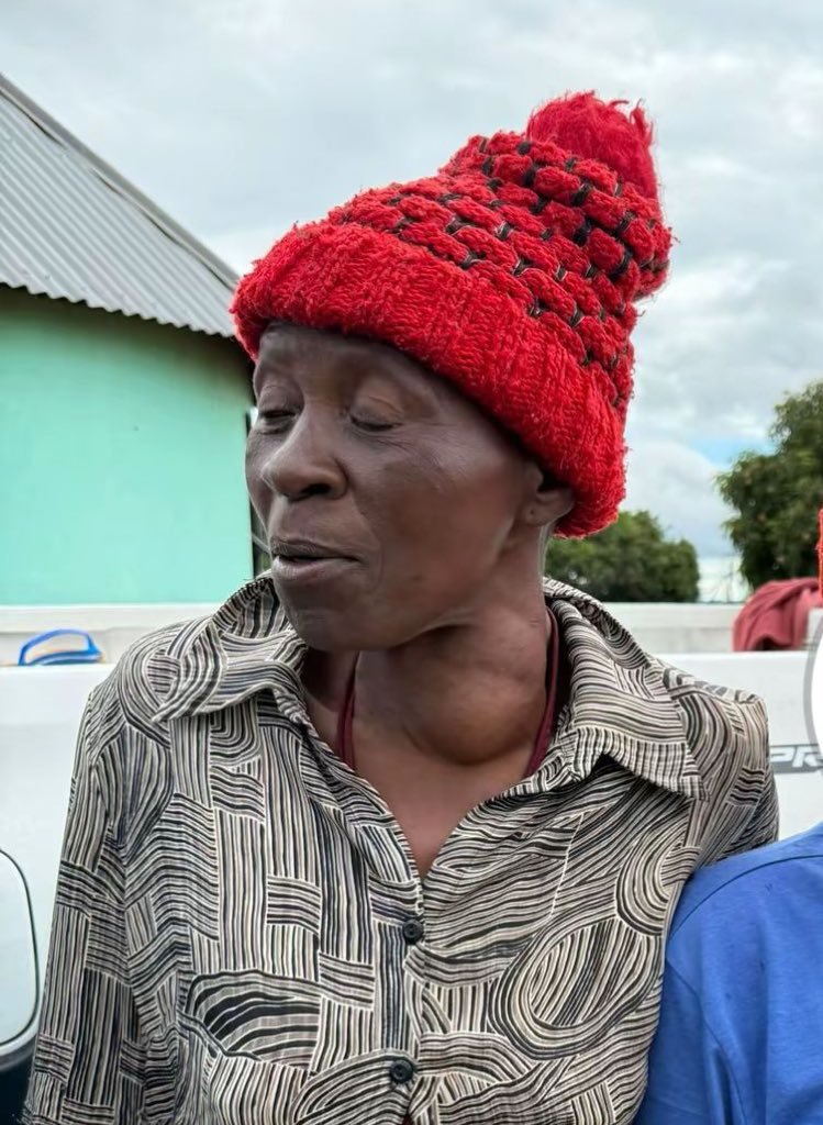 MISSING PERSON ALERT : Her name is Tsvakai Taruvinga. Last seen in Mpopoma, Bulawayo two days ago at around 1800hrs. She is originally from  Chirumhanzu Mugari village. She was wearing a woolen hat green jacket, white dress, black shoes. If found please contact the nearest police