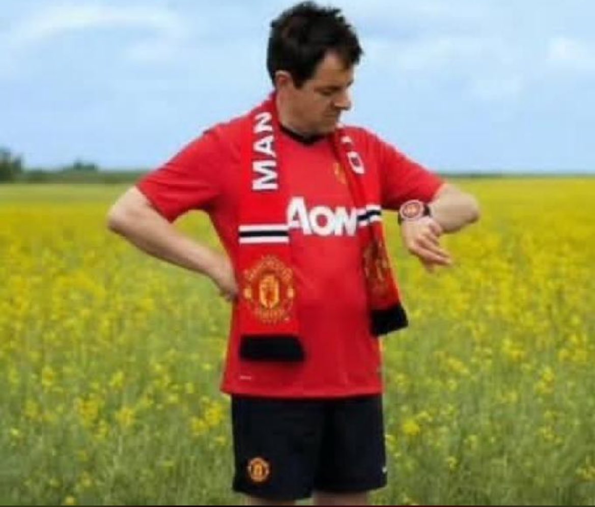 dishola155's tweet image. When builders gain the ability to switch, rebalance, or diversify inference sources without rewriting architecture, they move from reactive.

The next phase of DGrid AIwon’t just reward intelligence.
It will reward flexibility.

And flexibility starts at the infrastructure