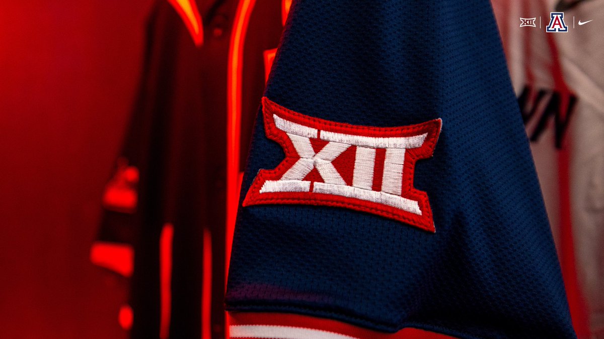 ArizonaBaseball's tweet photo. new navies tonight? new navies tonight. https://t.co/jtQGBqGWgO