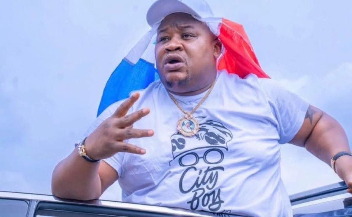 BiaPulse's tweet photo. Can you connect the dots with the French flag seen on Otobo’s head? When I said the ‘city boys’ movement was a covert effort to counter IPOB and weaken the Biafra struggle, many doubted it.

What is happening within IPOB today, in my view, reflects a deeper operation. The leadership has reportedly been aware of this since late last year. We have been advised to remain cautious, as more infiltrators may emerge from within.

That is why we are watching carefully and allowing events to unfold
— Chinasa Nworu