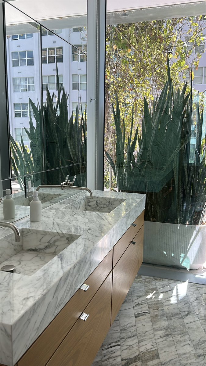 (✿◠‿◠) tweet media