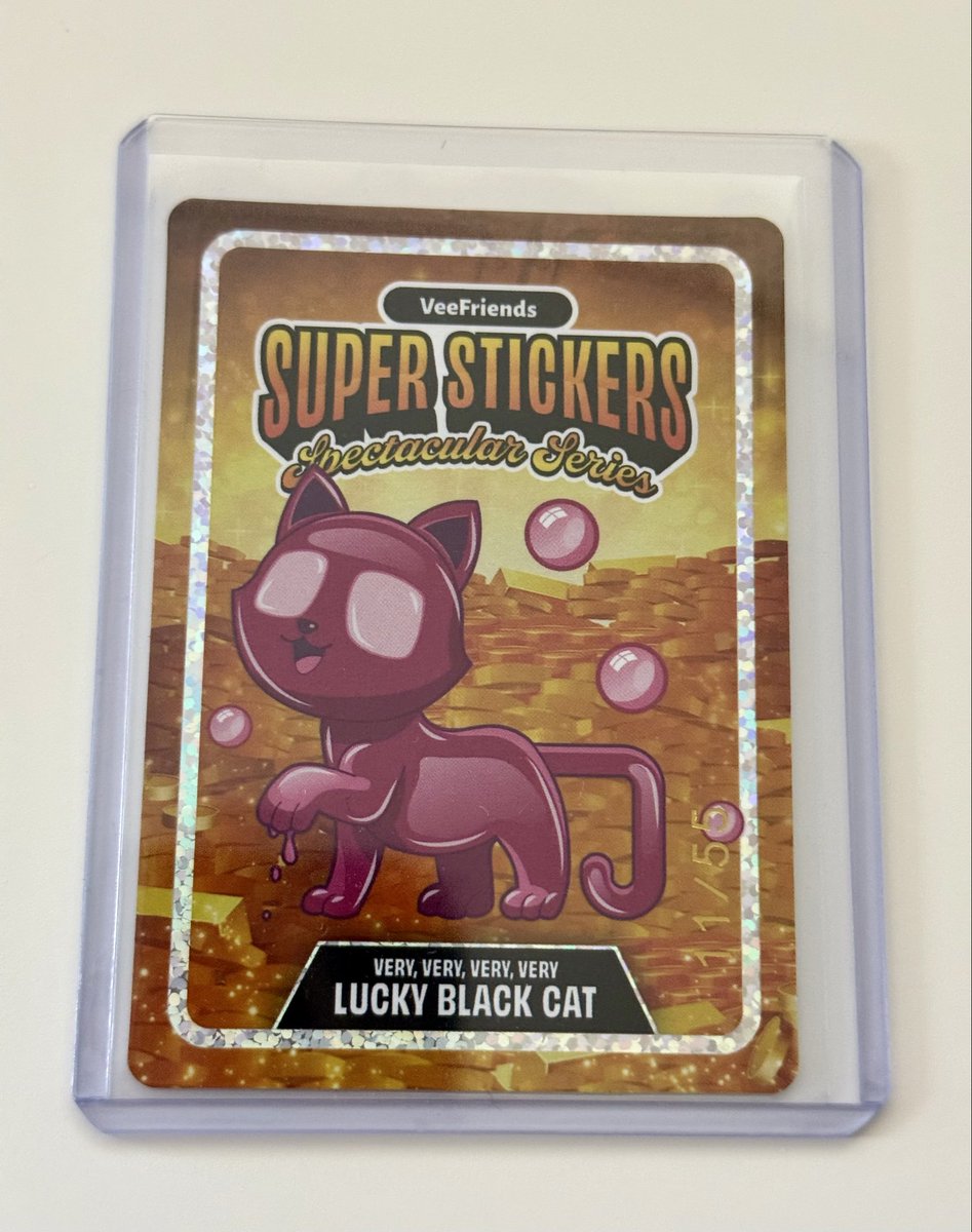 werdibirdie's tweet image. Not a bad start to my @veefriends Super Stickers Spectacular Series collection! @garyvee @adamripps #veefriends #veryluckyblackcat #superstickers