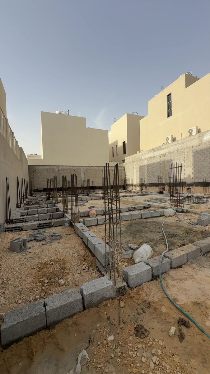 aboIbrahim1000's tweet photo. أعمال مشروع النرجس
-دفان القواعد
-تنفيذ الميدة
-دفان الميدة

#بناء #تطوير #فيلا #بيت #قصر #اشراف #مقاول #تصميم #مهندس #مشرف  #الرياض #ترميم #ادارة #مشروع  #استراحة #شمال #مشاريع #شاليه #منتجع #مقاولات https://t.co/CA8eLmBHyZ