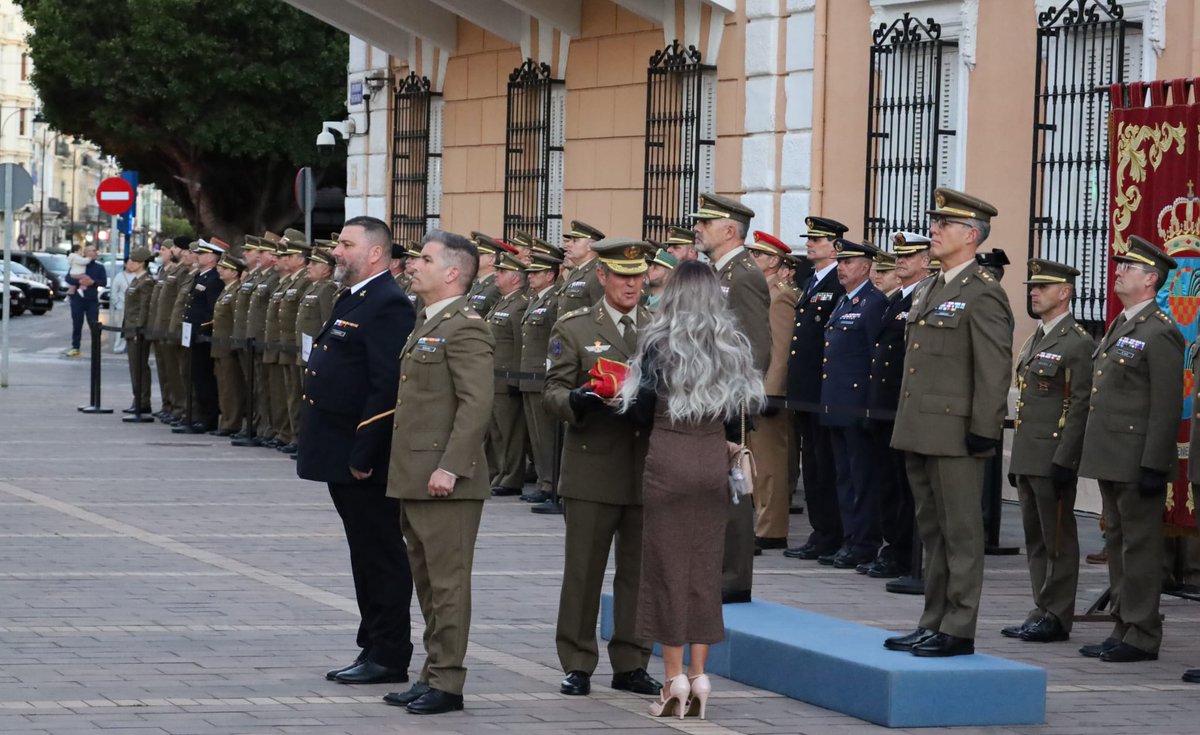 Comandancia General de Melilla tweet media
