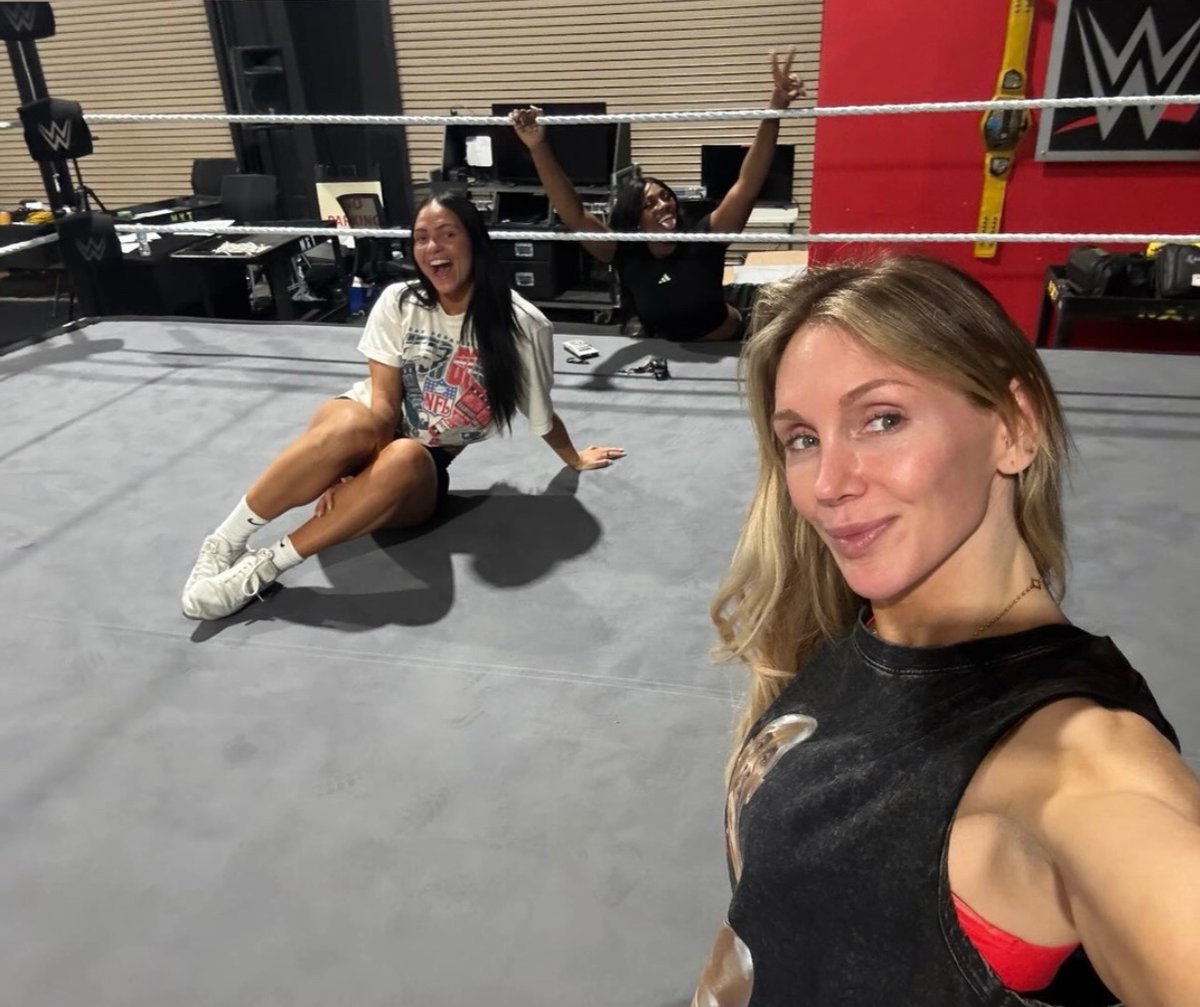 WrestlingWCC's tweet image. Charlotte Flair training with Kiana James and Lash Legend 💯 

“My lil ones”