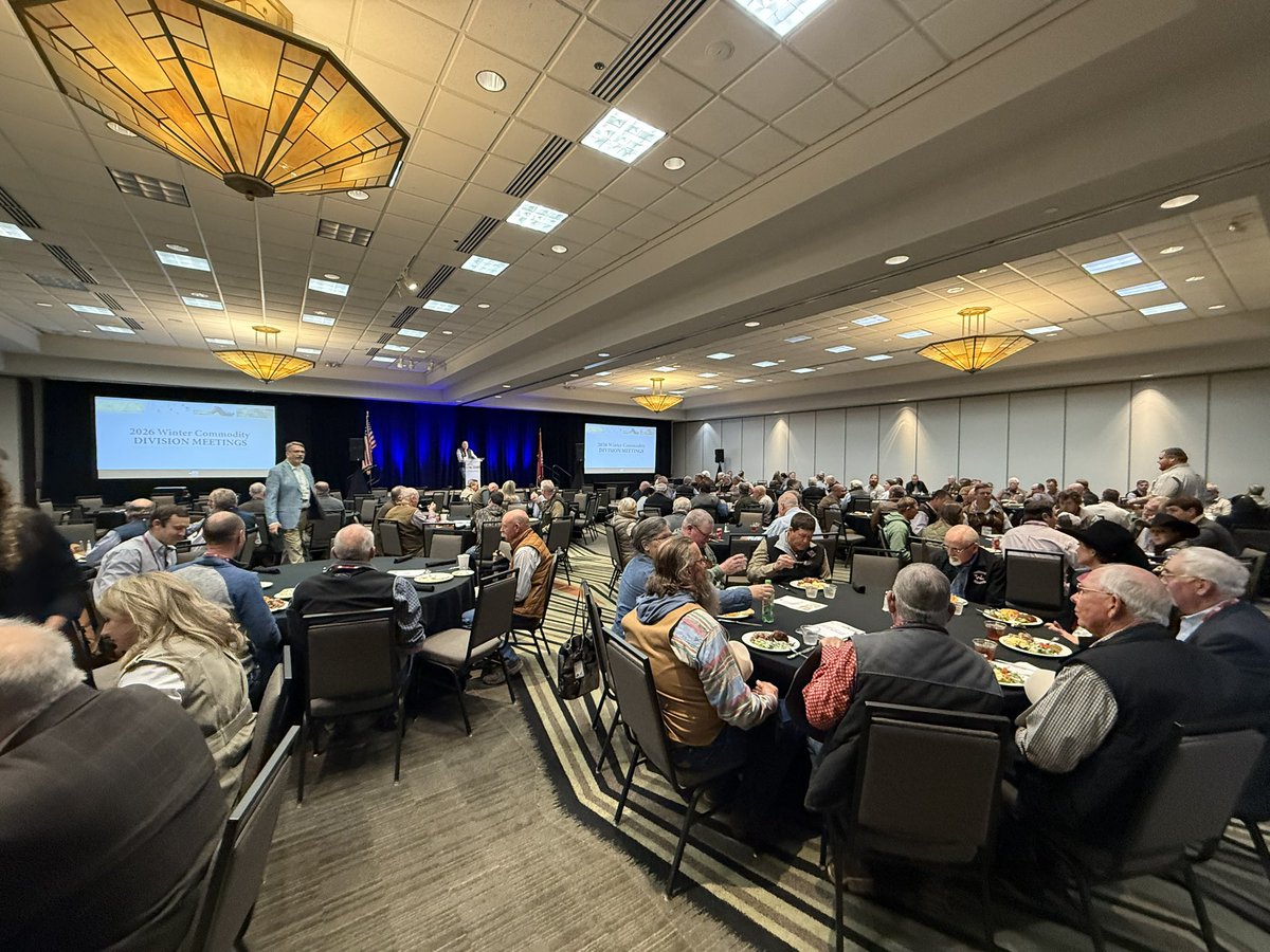 Our goal is to always be there for Arkansas farmers, no matter what. 

Today Meteorologist James Bryant presented seasonal forecast information to numerous Arkansas farmers. 

We also discussed in depth precipitation outlooks for the spring and summer seasons. 

Forecasting long