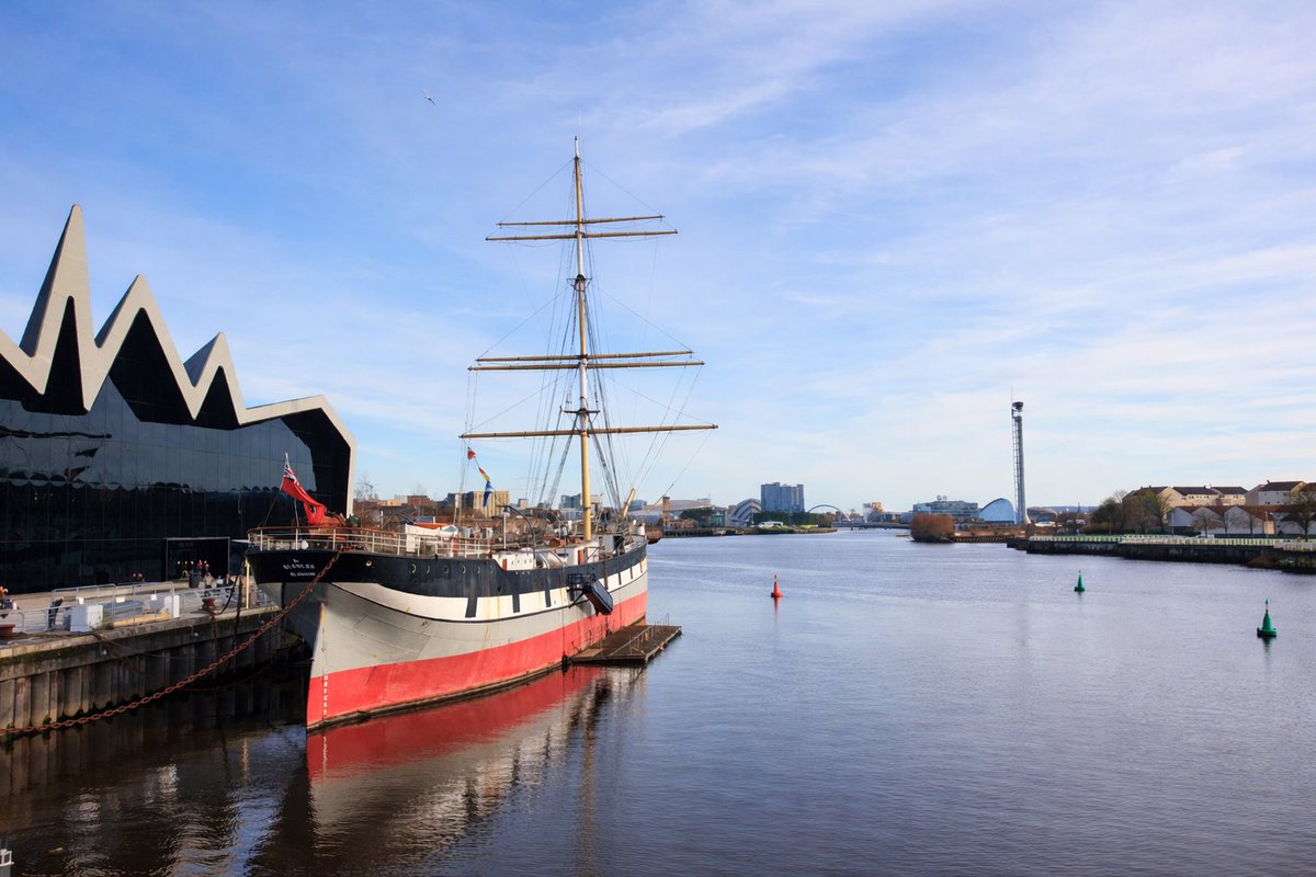 LearnerWcs's tweet photo. Nice wee trip to Glasgow's Riverside Museum - some interesting new exhibits #RetroReels #StarWars #DoctorWho https://t.co/Ikm722WHu9