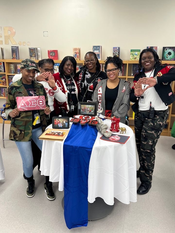 MilesTigersAPS's tweet photo. 🎓✨ College &amp; Career Week Spotlight! 
Our scholars had an incredible opportunity to hear from members of the Divine 9 during our Greek Panel!  They shared powerful insights about college life, leadership, scholarship, service, and career pathways. Thank you to our panelists. https://t.co/mafbAfmNJf