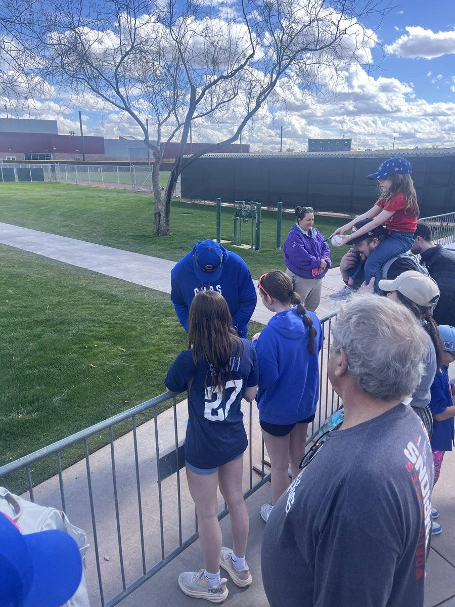 Girls seemed uninterested in getting Fergie Jenkins autograph. I being an adult, don’t go autograph hunting over children. I made them get it and explained the significance later on. Super nice guy! <a href="/cubs/">Chicago Cubs</a>