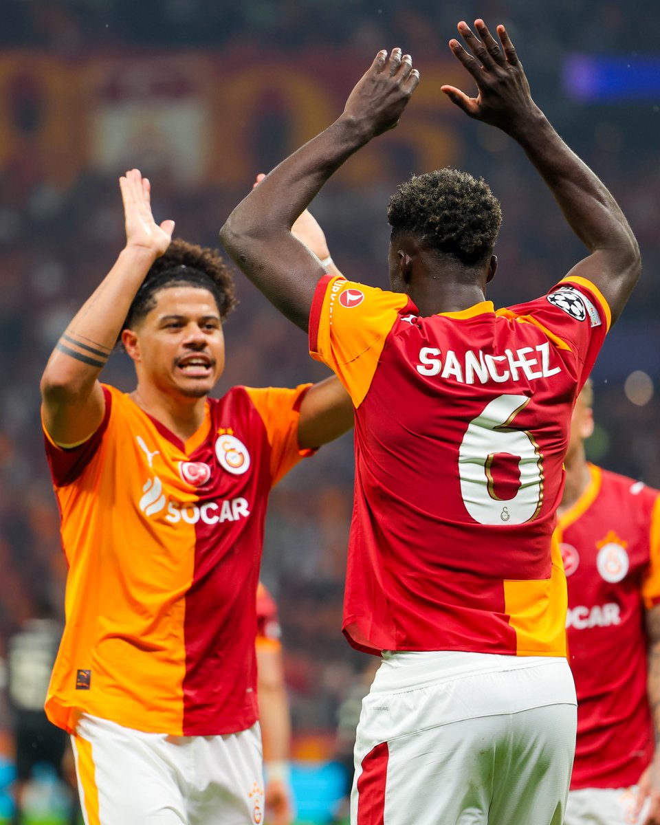 Galatasaray thrash Juventus 5-2 in their first UCL knockout stage match since 2014 🙌