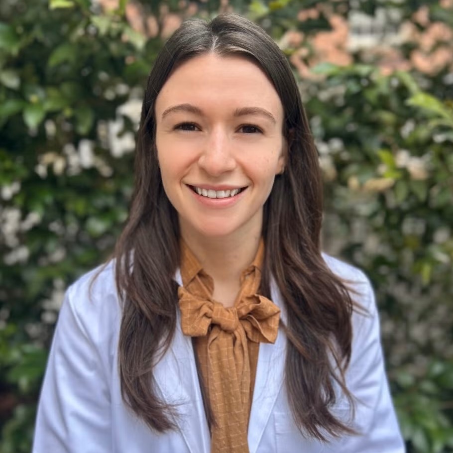 UNC_Anesthesia's tweet photo. 📰News flash📰Four rising CA-3s named @UNC_Anesthesia 2026-2027 Chief Residents! Congrats to #AnnieBryden, #BellaValente, #TylerBrookshire and #JeremyInterrante! https://t.co/HPt4kUuAUV