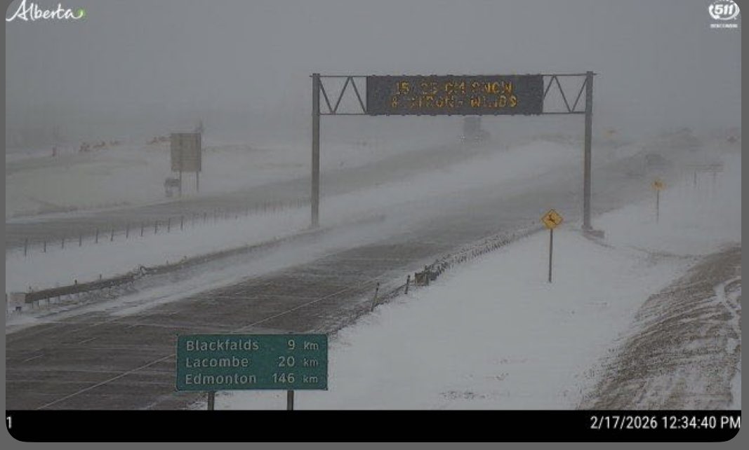Snow and blowing snow along QE2 near Red Deer #abstorm