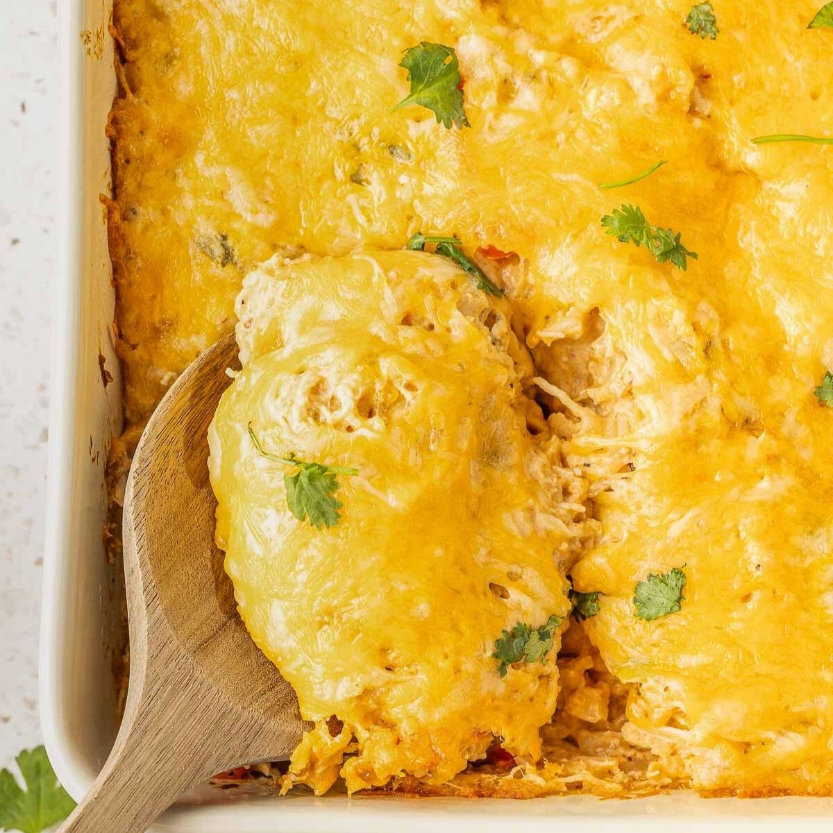 2SimplyInspire's tweet photo. Chicken Fajita Casserole
Recipe: https://t.co/vywuWZYBQ1
#RecipeOfTheDay #casserole #chickencasserole https://t.co/idgYTPDgup