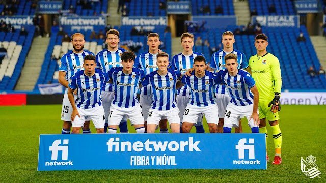 inibelli234's tweet image. Si analizamos al Sanse por años: Jugadores que subieron al primer equipo:

&amp;gt; 21/22: 4 (Marrero, Karrika, Pacheco y Turrientes) + (Navarro, Urko y Olasa en 1°)
&amp;gt; 23/24: 4 (Aramburu, Martín, Marín y Gorrotxategi)

En unos años; ¿cuantos del Sanse 25/26 estarán en el primer equipo?