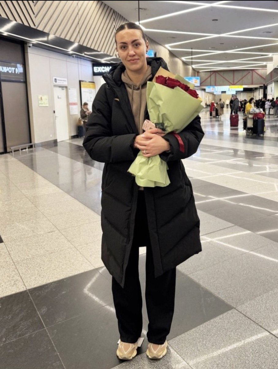 sbvolleyw's tweet photo. Jelena Mlađenović has arrived in Moscow! ✈️
Our client has joined her teammates at Odintsovo 🏐💫
Wishing her lots of success in this new adventure 🍀✨
#sbcommunity #volleyball #volleyballteam #russia https://t.co/CkuIelXY8z