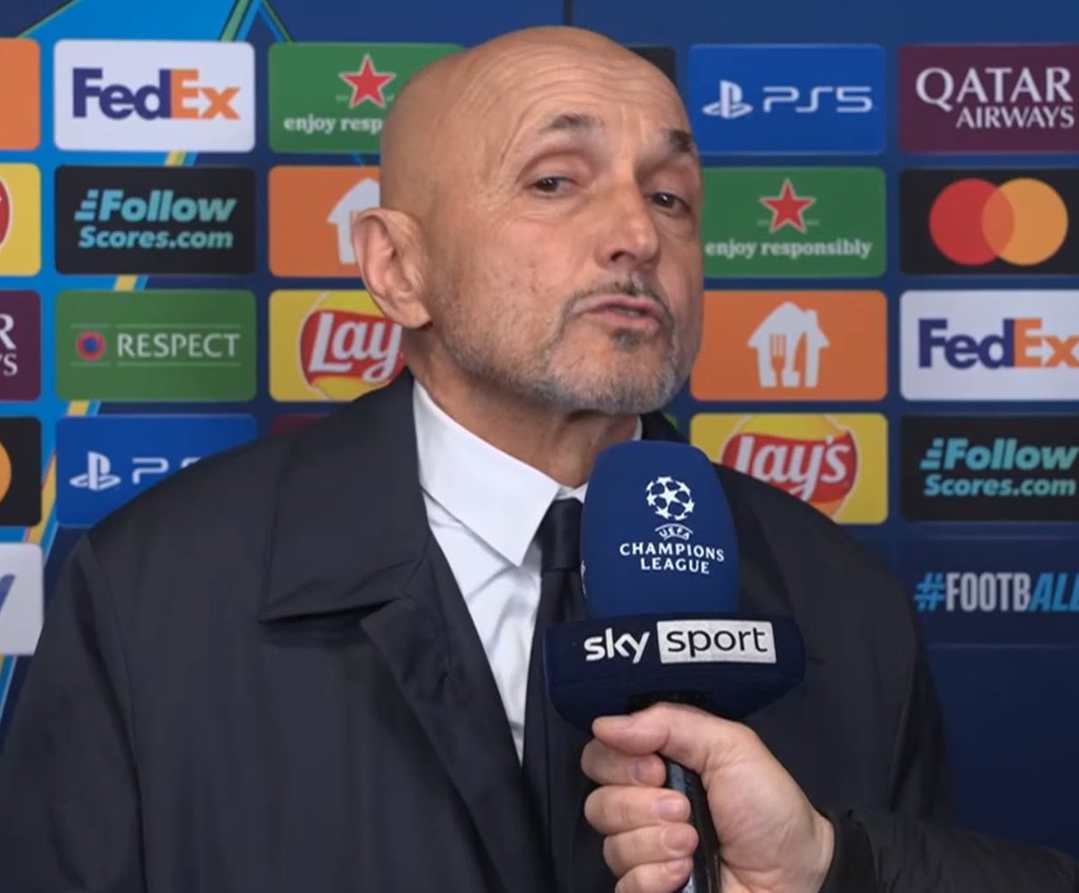 Juventus Teknik Direktörü Spaletti: “Bu akşam bu sahada değil Juventus, Real Madrid veya Barcelona da olsa buradan çıkamazdı. Burada taraftar normal bir seyirci değil, 12. oyuncu gibi takımla beraber press yapıyor. Sanırım kulaklarım iki gün düzelmeyecek.”