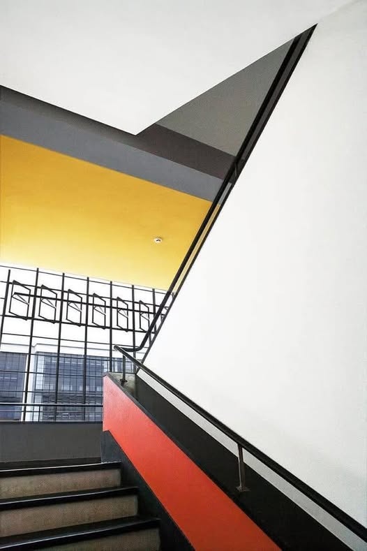 archistar1's tweet photo. Bauhaus Stairs
Dessau
#archiecture https://t.co/km5nNdb5ql