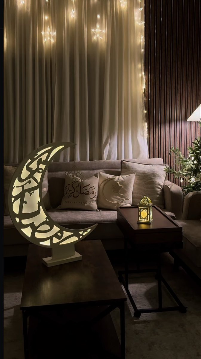 شــوق قبـاني.. tweet media