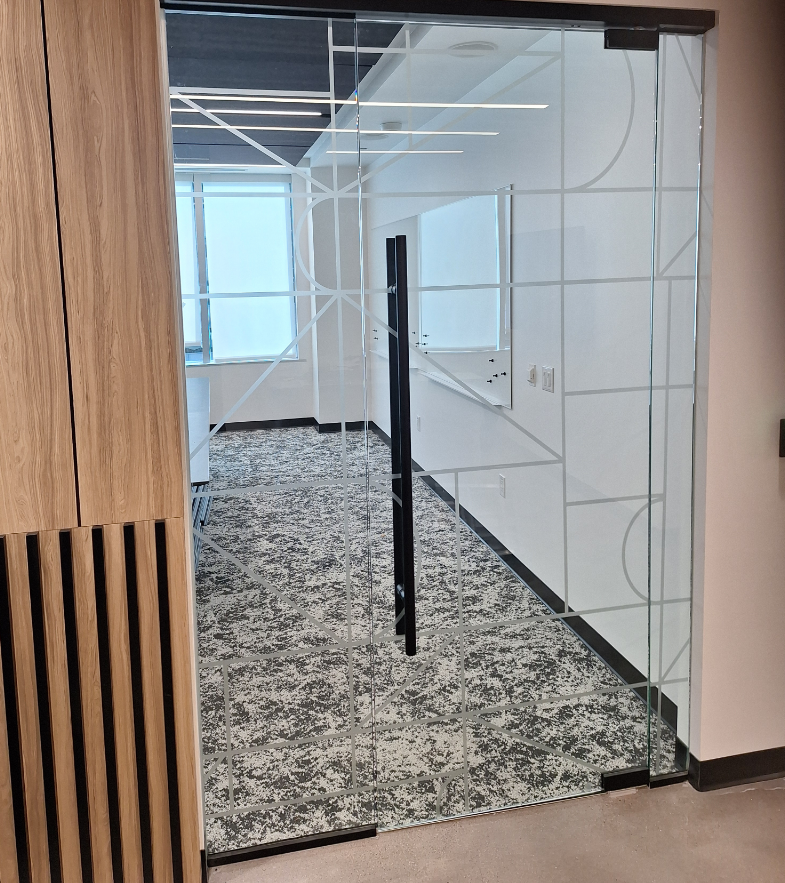 swami83's tweet photo. We offer decorative etched window graphics in Phoenix and the surrounding cities. https://t.co/HeCPaFlfmN
#DecorativeEtchedWindowGraphicsInPhoenixAZ #SignCompaniesInPhoenix #CustomWindowGraphicsForOffices #CustomEtchedGlassWallAndWindowDecals https://t.co/GtEVBiQyhW