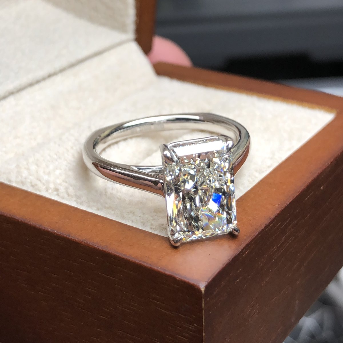 LukeyLux // Customs Open 🍉 tweet media