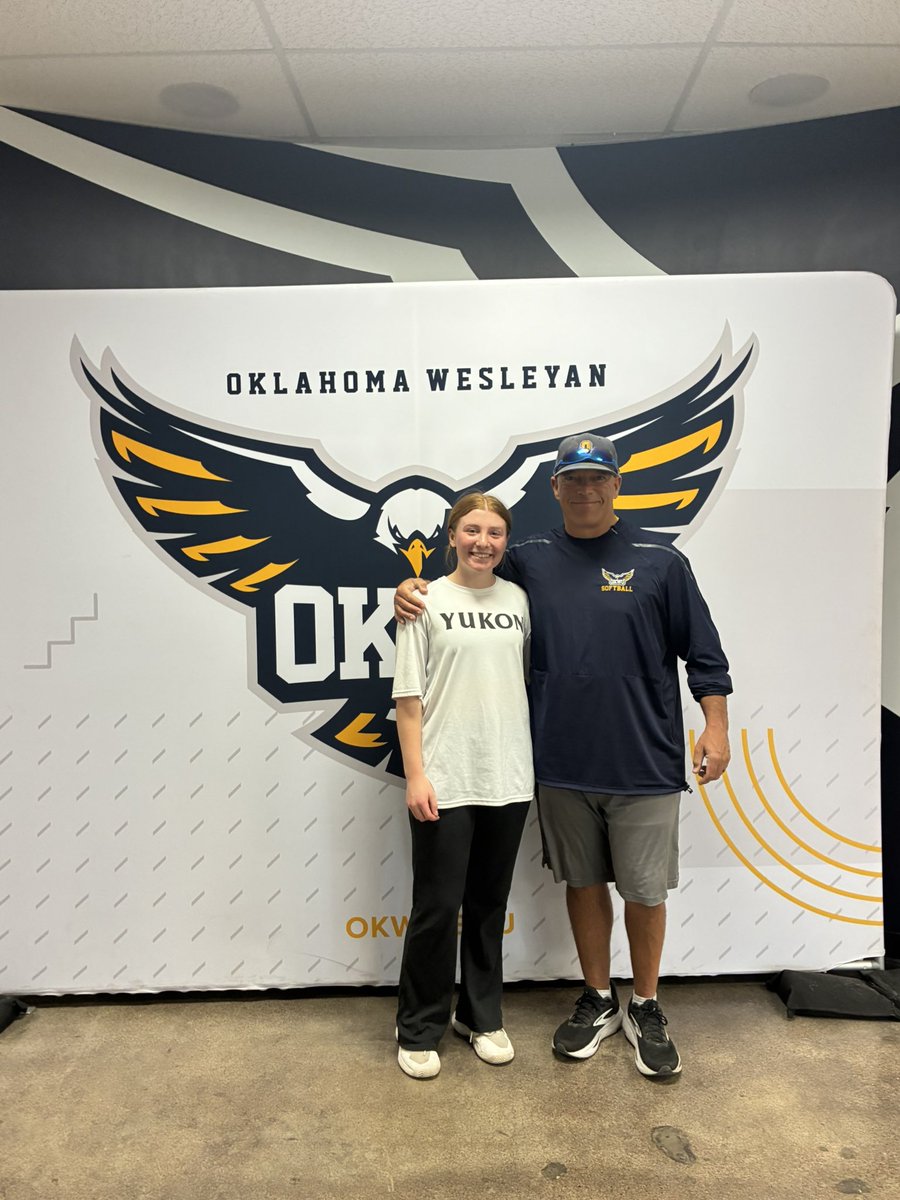 braelynleigh_09's tweet photo. Thank you @ShawnWoods22 for a great visit!! 
@OKWUeagles_SB https://t.co/vQp2sgrFMr