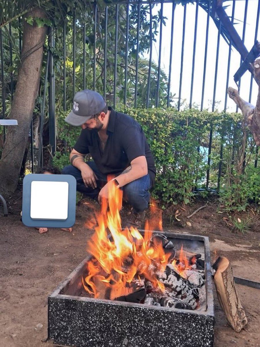 Este desgraciado hace esto para que todos hablen de la pobre bebita y olviden el caso Procultura, dinero para Cuba, el robo de la plata para ayudar a los damnificados por incendios,  el arreglo de la casa, desafuero de Orrego, desfalcos, etc.
¿Y Carlos Peña González calladito?