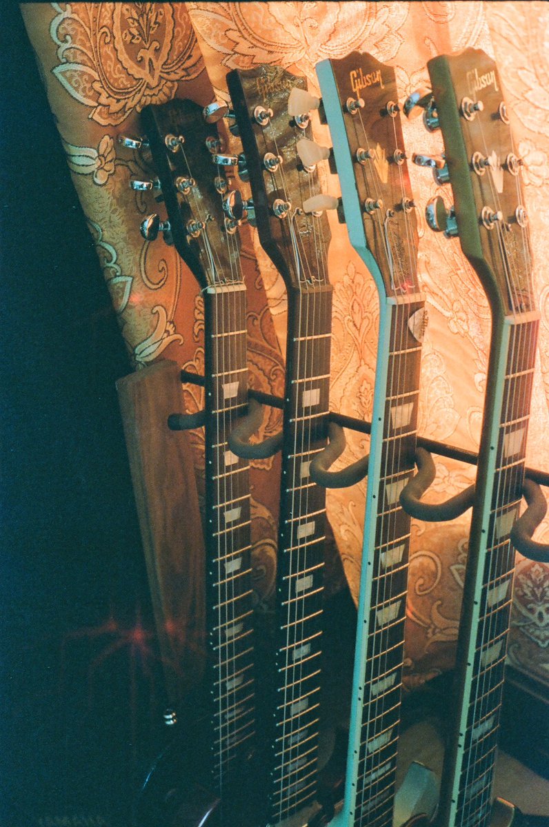 Mac Saturn tweet media