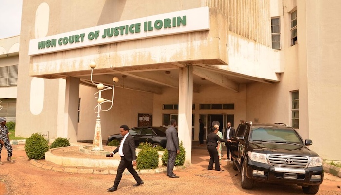 ARISEtv's tweet photo. High Court orders remand of 83-year-old APC chieftain, two others over alleged defamatory remarks against Governor AbdulRazaq’s elder brother. https://t.co/5S8au2rA3r https://t.co/bKHDsn7njH
