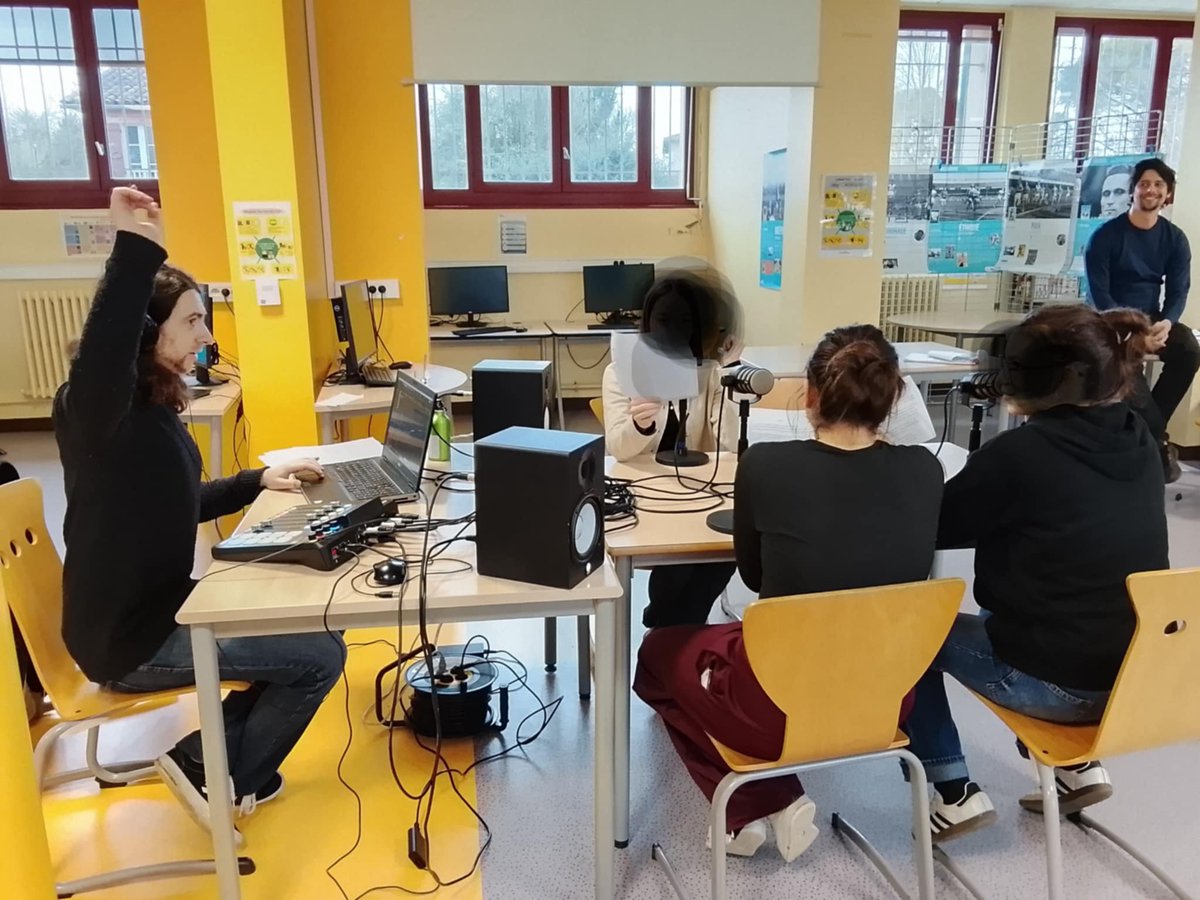 Collège Pierre Darasse tweet media